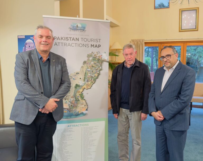 Pleased to welcome Colin Carr formerly of Colin Carrn Agencies Ltd, & Rob Cranna of Bluestar